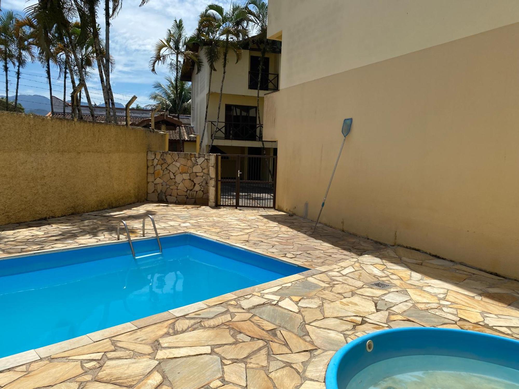 Triplex Piscina Churrasqueira Lava E Seca Wi-Fi E 2 Tvs Em Condominio Com 90M2 No Centro De אובטובה מראה חיצוני תמונה